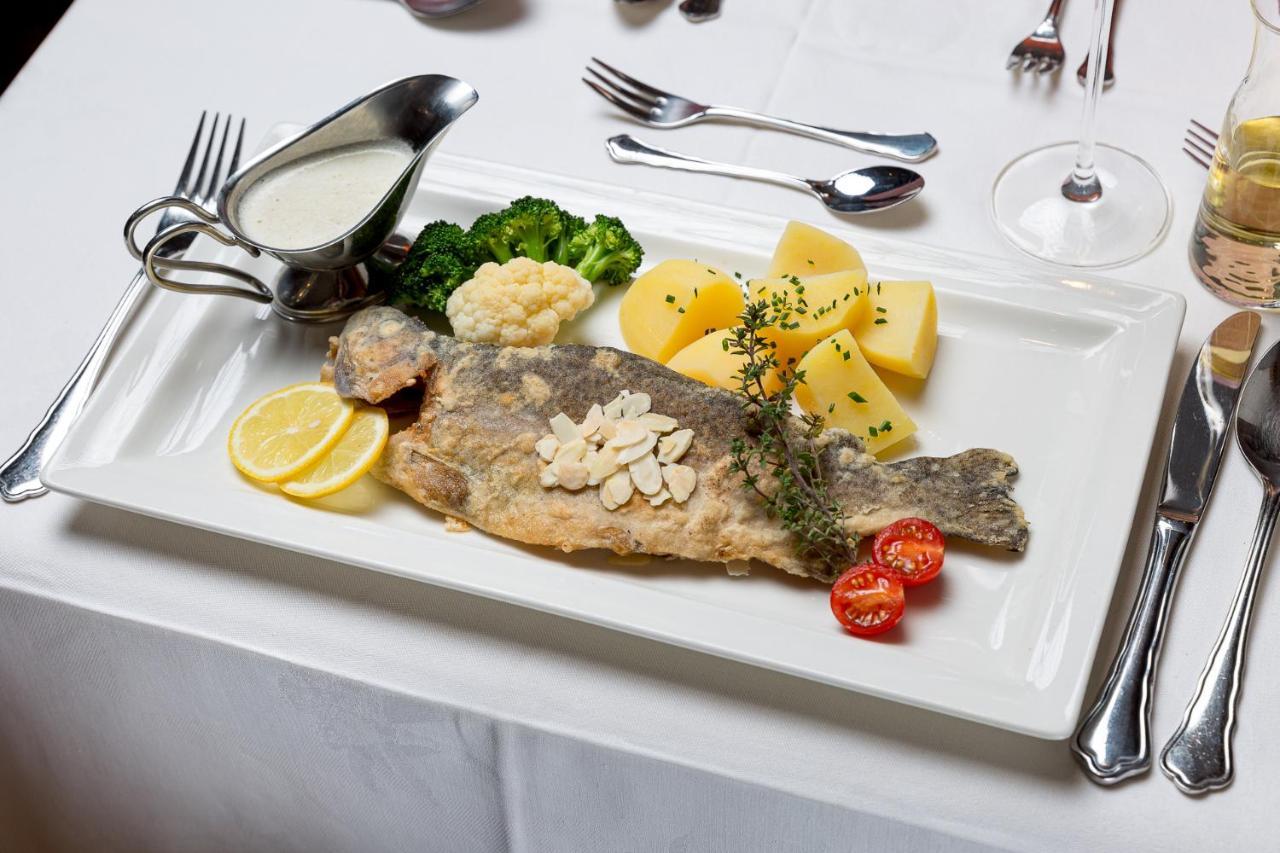 Restaurant Gaestehaus Wiesenheim أوديرنز المظهر الخارجي الصورة