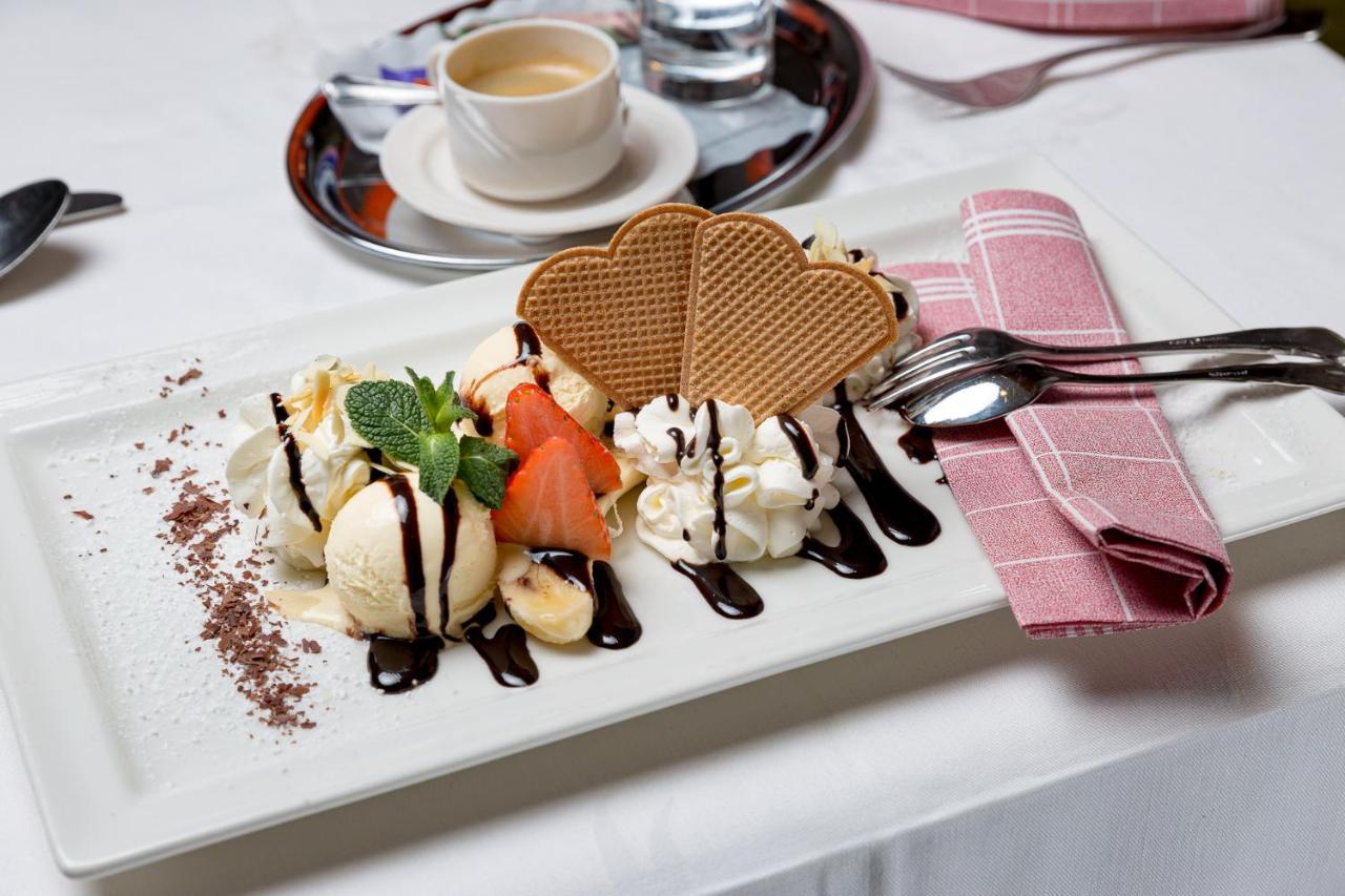 Restaurant Gaestehaus Wiesenheim أوديرنز المظهر الخارجي الصورة