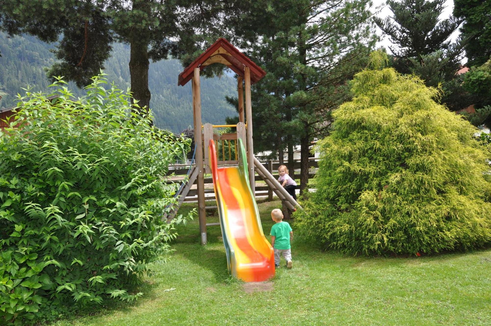 Restaurant Gaestehaus Wiesenheim أوديرنز المظهر الخارجي الصورة